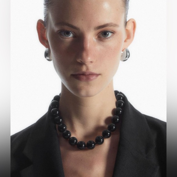 COS Jewelry - New COS Onyx Elegant Black Beaded Necklace